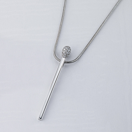 Подвеска из белого золота с бриллиантами