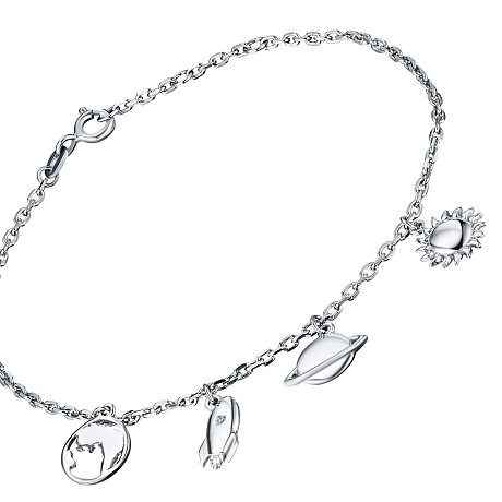 Браслет из серебра с бриллиантом