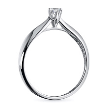 Помолвочное кольцо из белого золота с бриллиантом