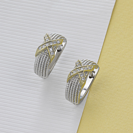 Серьги из комбинированного золота с бриллиантами