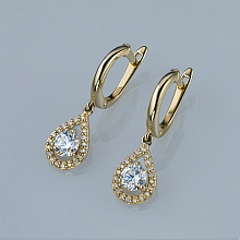 Серьги из желтого золота c бриллиантами