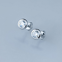 Пусеты из белого золота с бриллиантом