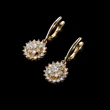 Серьги из желтого золота c бриллиантами