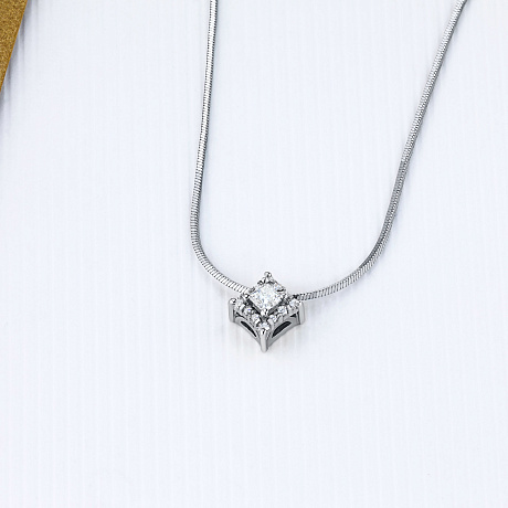 Подвеска из белого золота