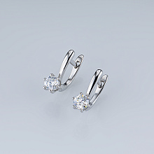 Серьги из белого золота с бриллиантом