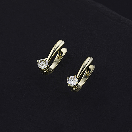 Серьги из желтого золота с бриллиантами