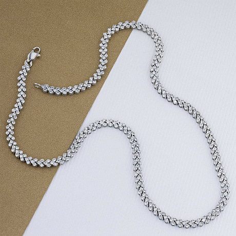 Колье из белого золота